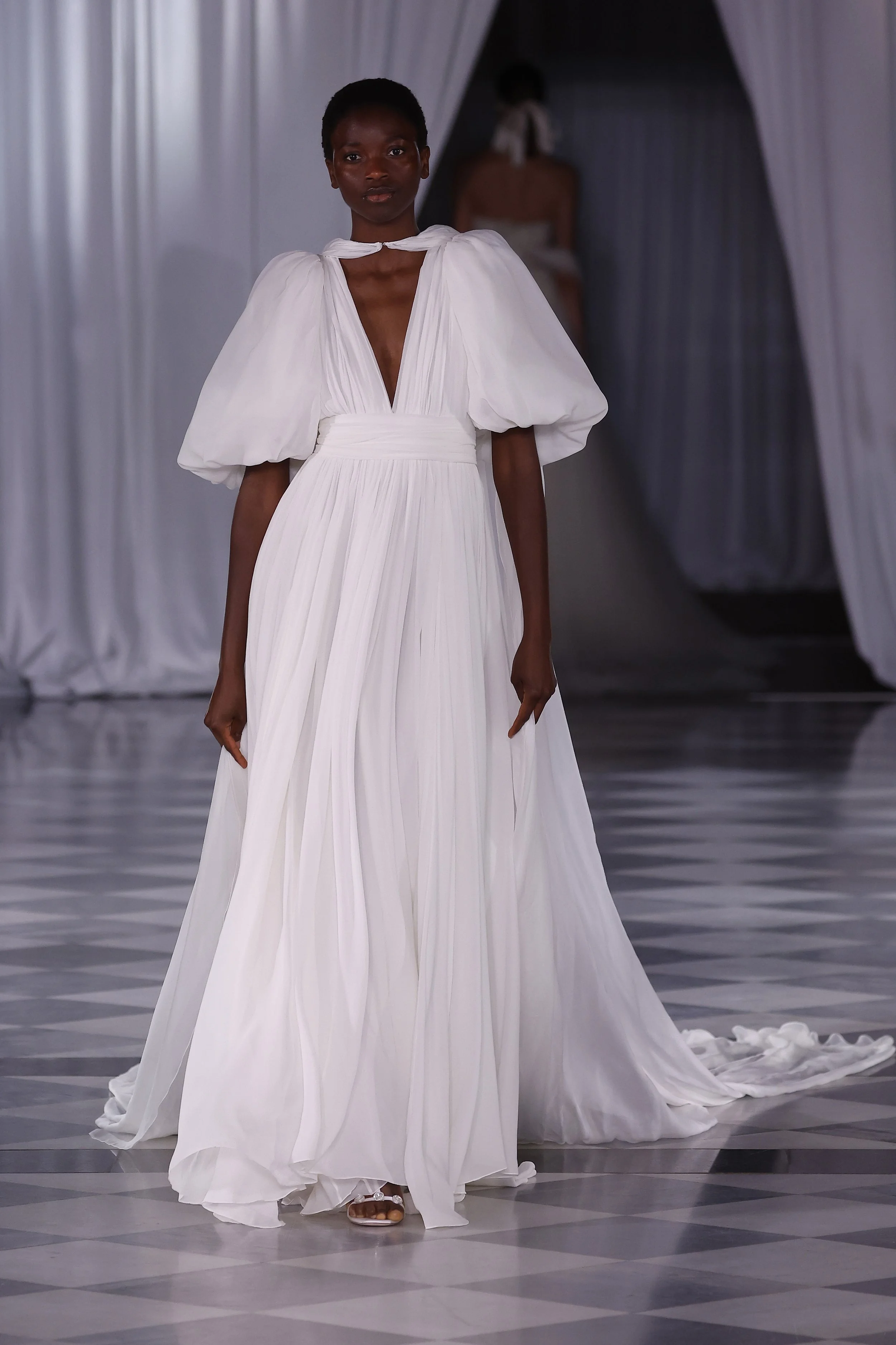 jinwang bride - Giambattista Valli